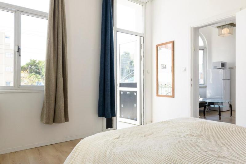 Tel Aviving - Apartments By The Beach Exterior photo