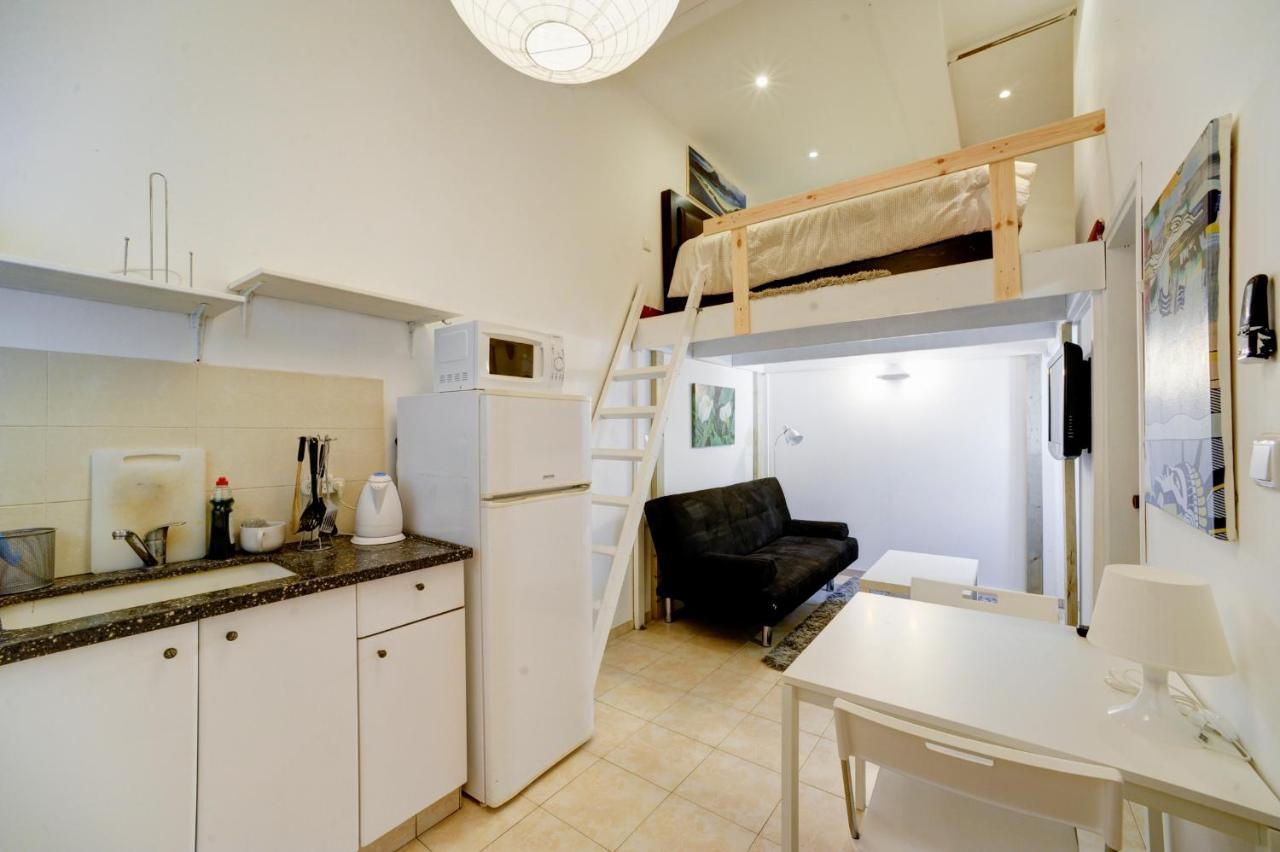 Tel Aviving - Apartments By The Beach Exterior photo